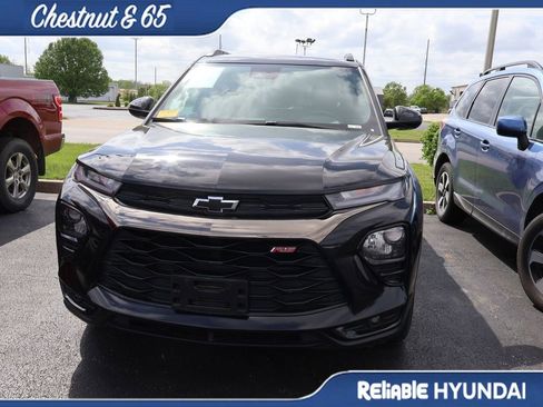 Used 2023 Chevrolet TrailBlazer RS w/ Convenience Package image 11