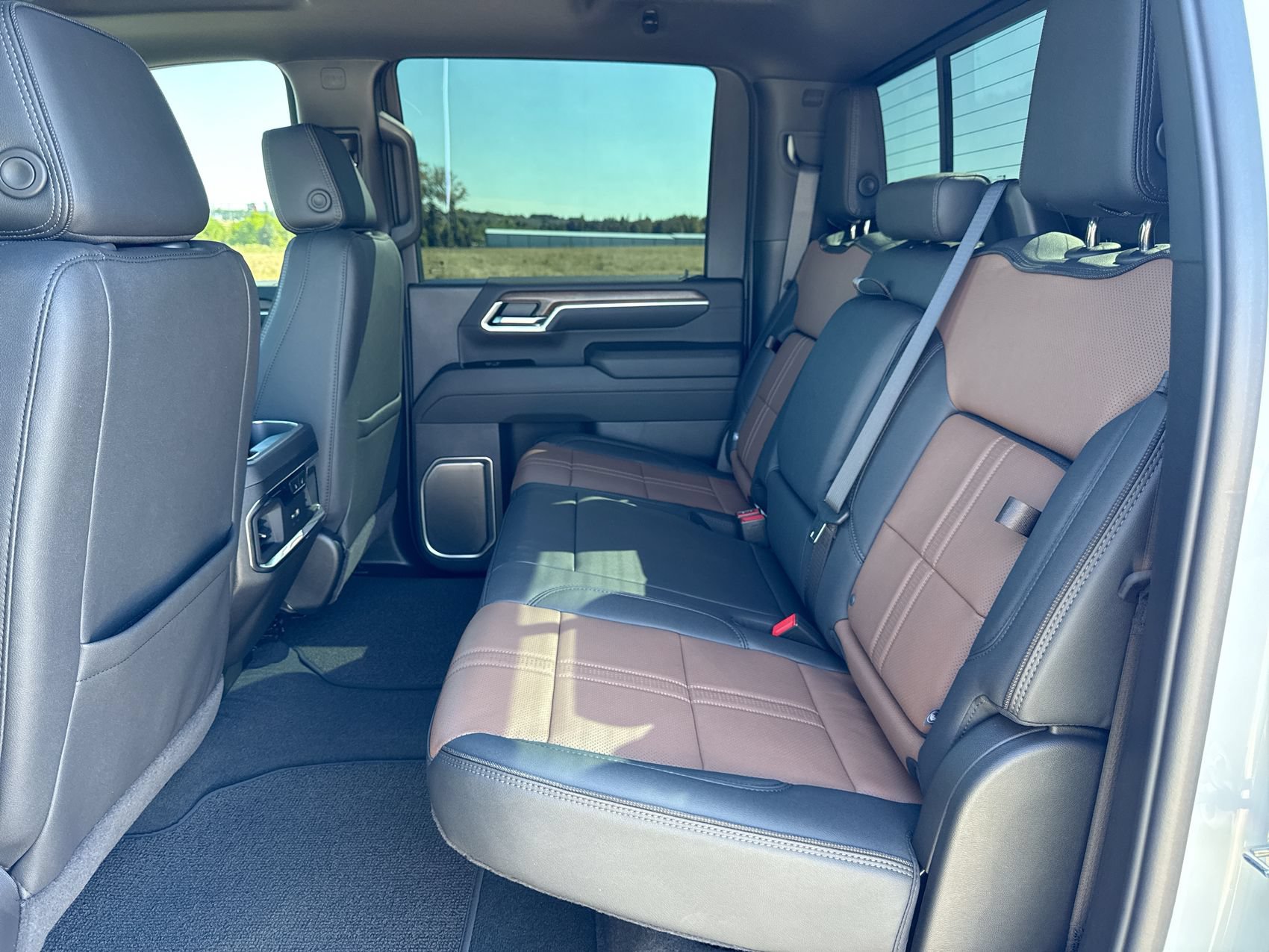 New 2026 Chevrolet Silverado 2500 High Country w/ Technology Package AWD/4WD image 22