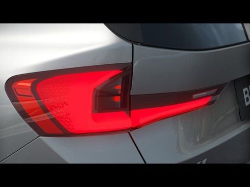 Used 2025 BMW X1 xDrive28i w/ Convenience Package image 9