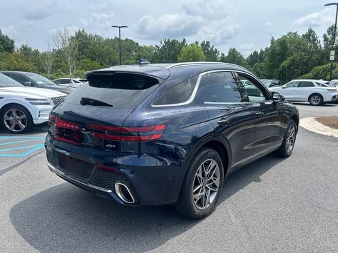 Used 2023 Genesis GV70 2.5T w/ Advanced Package AWD/4WD image 6