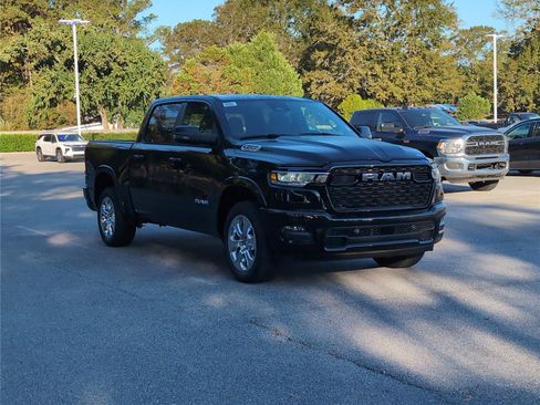 New 2026 RAM 1500 Big Horn AWD/4WD image 7