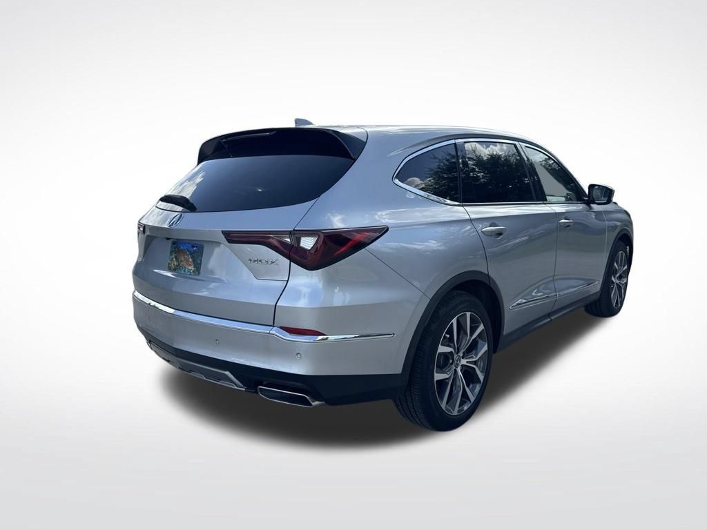 Used 2026 Acura MDX w/ Technology Package FWD image 5