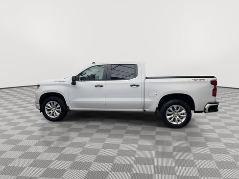 Certified 2023 Chevrolet Silverado 1500 Custom AWD/4WD image 36