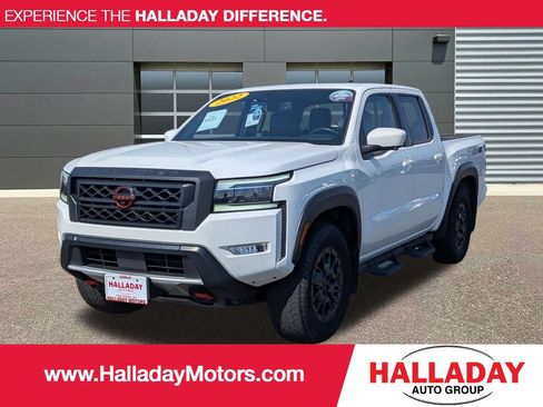 Used 2022 Nissan Frontier PRO-4X w/ Pro-4X Premium Package AWD/4WD image 1