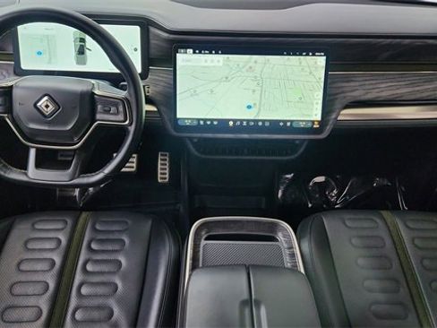 Used 2022 Rivian R1T Launch Edition image 36