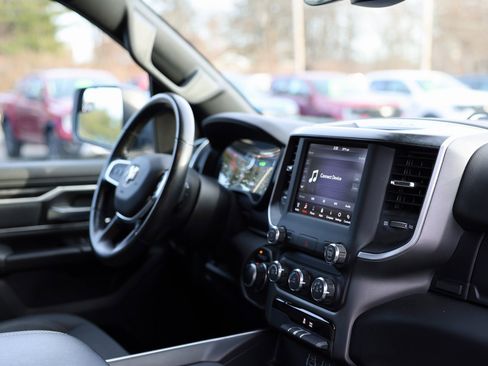 Used 2021 RAM 1500 Big Horn image 10