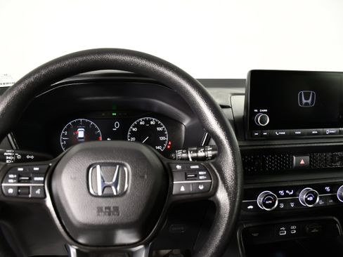 Certified 2024 Honda CR-V EX image 16