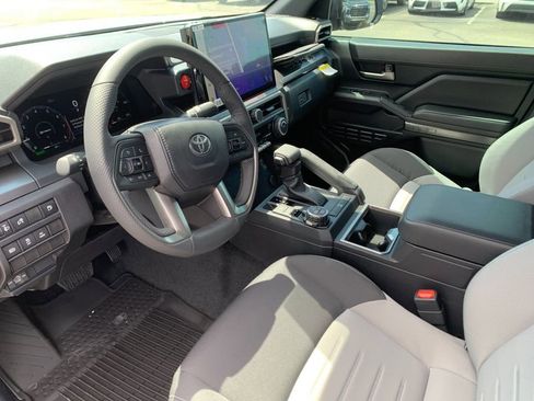 New 2026 Toyota Tacoma TRD Off-Road AWD/4WD image 10