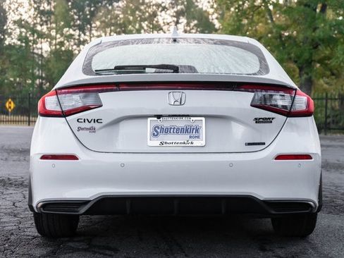 New 2026 Honda Civic Sport Touring image 7