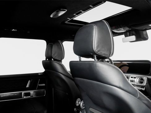 Used 2025 Mercedes-Benz G 63 AMG 4MATIC image 55