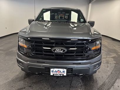 New 2025 Ford F150 XLT w/ Equipment Group 302A MID