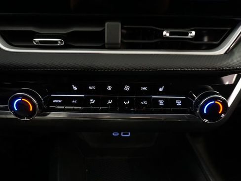 Certified 2025 Chevrolet Equinox LT w/ Convenience Package II image 15