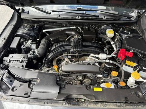 Used 2025 Subaru Impreza 2.0i AWD/4WD image 3