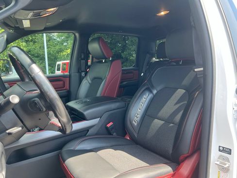 Used 2022 RAM 1500 Rebel AWD/4WD image 13