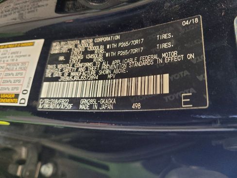 Used 2018 Toyota 4Runner SR5 AWD/4WD image 33