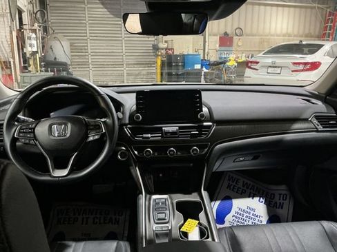 Used 2019 Honda Accord EX-L image 17