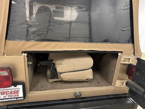 Used 1999 Jeep Wrangler Sahara image 18