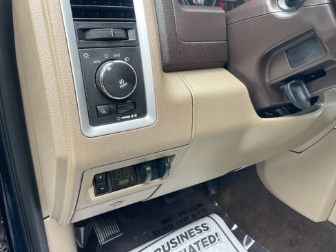 Used 2012 RAM 1500 Big Horn w/ Luxury Group RWD image 16