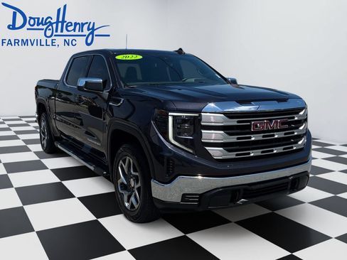Used 2022 GMC Sierra 1500 SLE AWD/4WD image 7