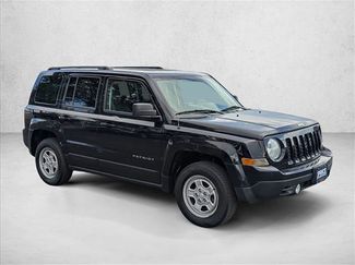 Used 2016 Jeep Patriot Sport w/ Power Value Group AWD/4WD video 3