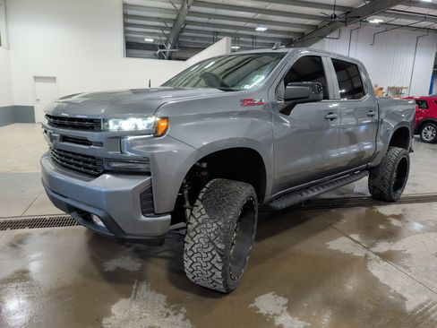 Used 2022 Chevrolet Silverado 1500 RST image 6