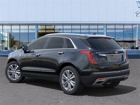 New 2024 Cadillac XT5 Premium Luxury AWD/4WD image 3