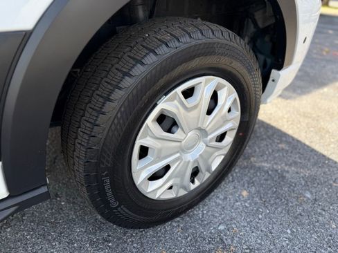 New 2025 Ford Transit 350 XLT image 7