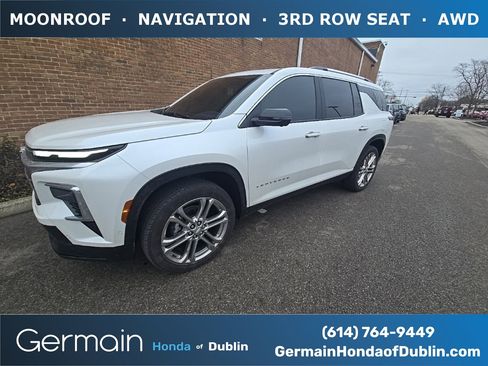 Used 2025 Chevrolet Traverse High Country w/ LPO, Floor Liner Package image 1