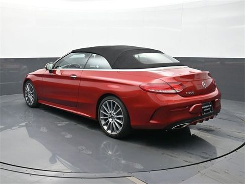 Used 2018 Mercedes-Benz C 300 Cabriolet image 3