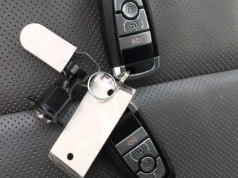 Used 2025 Ford Bronco Sport Badlands image 47