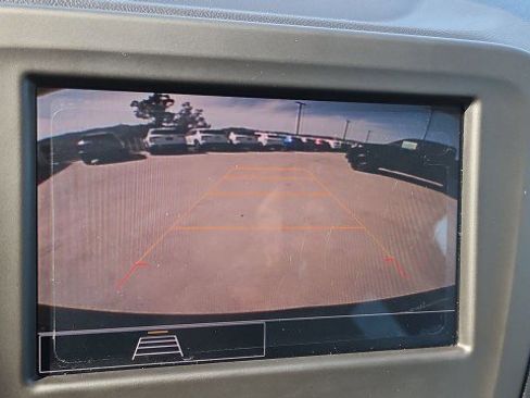 Used 2023 Chevrolet Equinox LS w/ LS Convenience Package FWD image 14