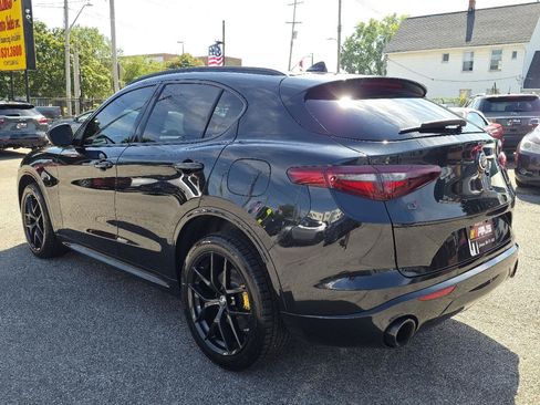 Used 2020 Alfa Romeo Stelvio Ti Sport w/ Quick Order Package 22S Sport AWD/4WD image 7