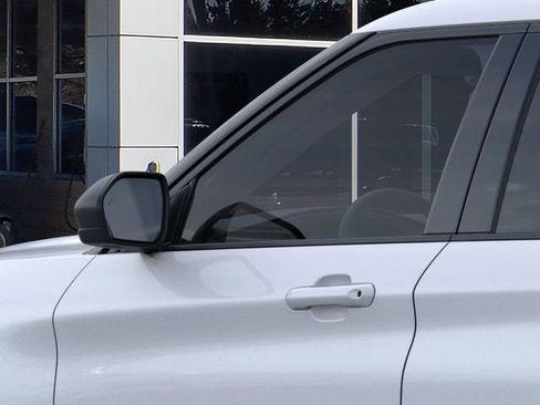 New 2026 Ford Explorer Active image 23