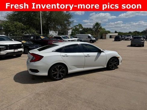 Used 2021 Honda Civic Sport image 3