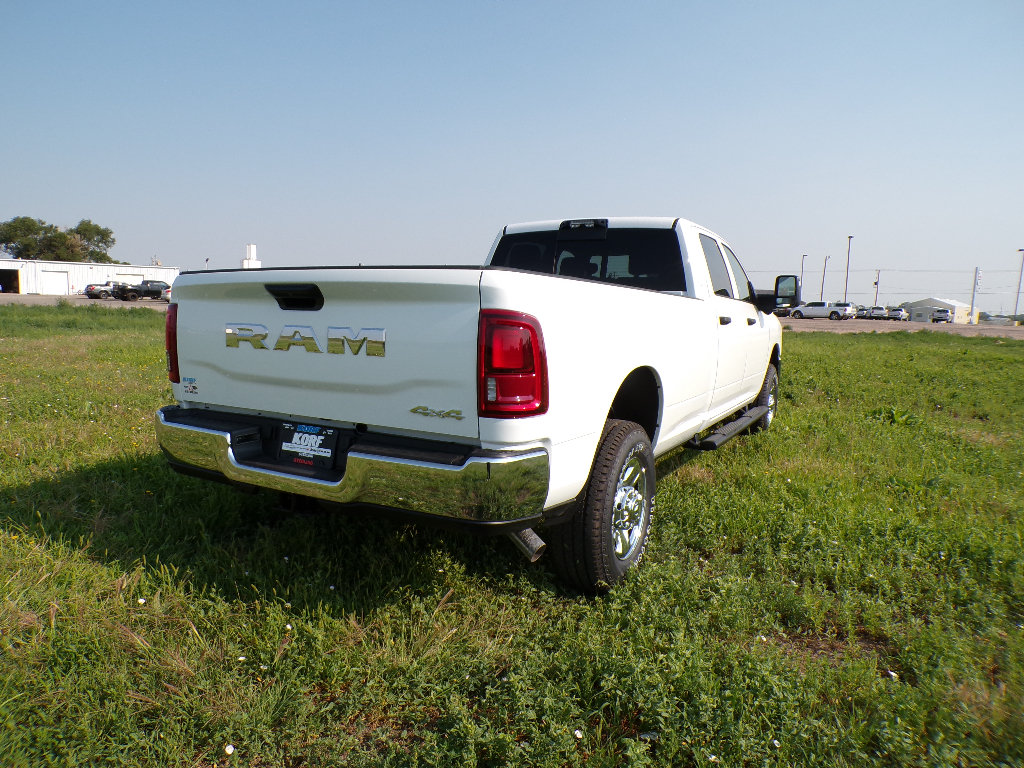 New 2026 RAM 2500 Tradesman AWD/4WD image 13