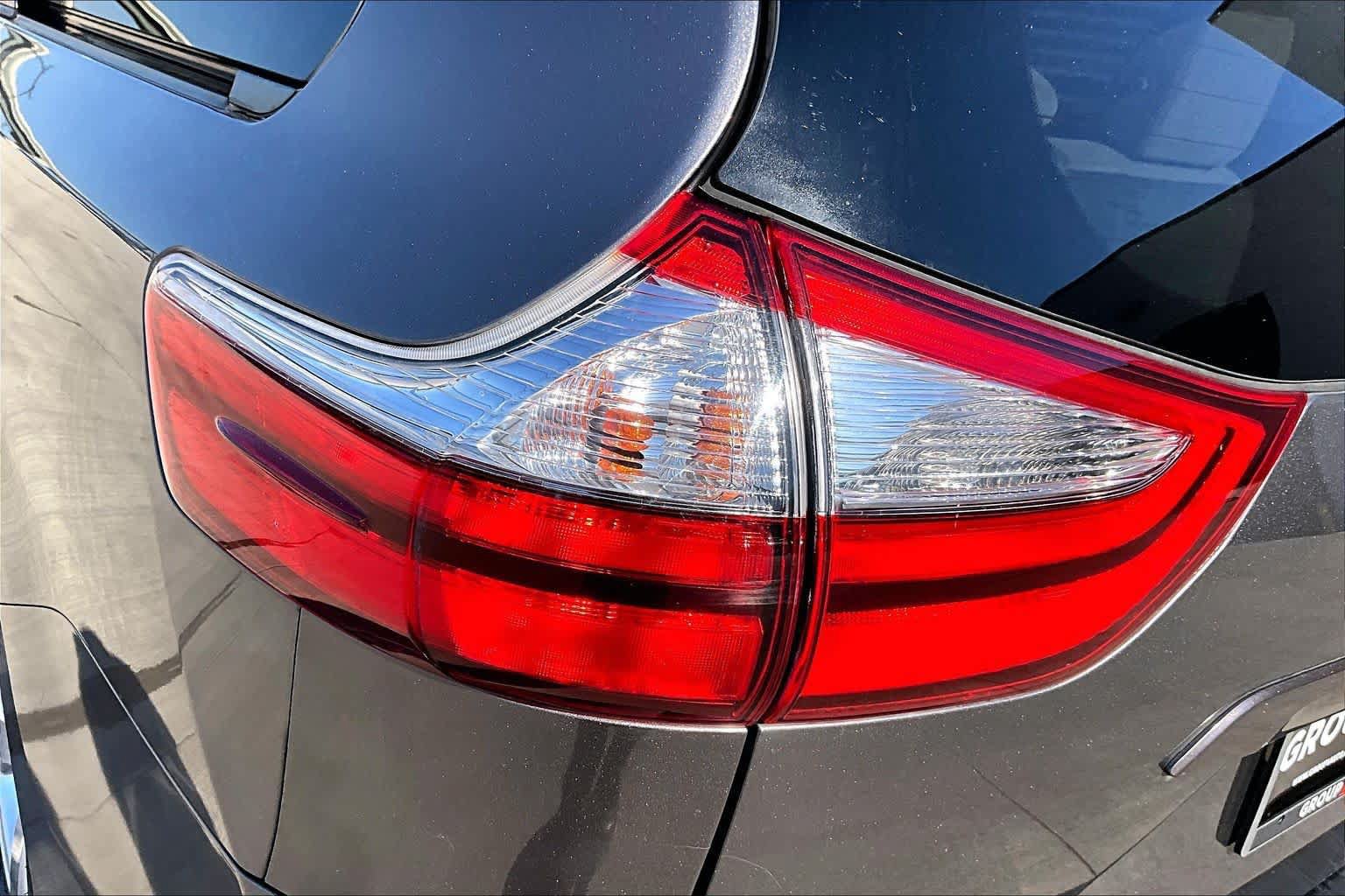 Used 2017 Toyota Sienna LE w/ Protection Package FWD image 24