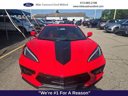 Used 2024 Chevrolet Corvette Stingray Coupe RWD image 2