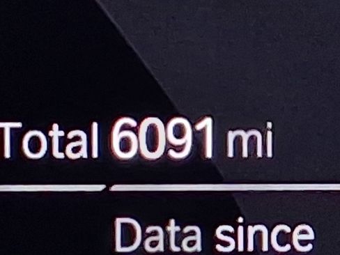 Certified 2023 BMW M5 w/ Competition Package image 20