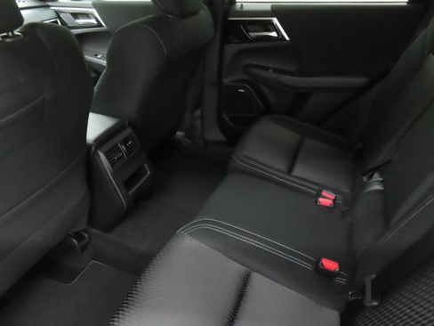 New 2026 Mitsubishi Outlander ES FWD image 21