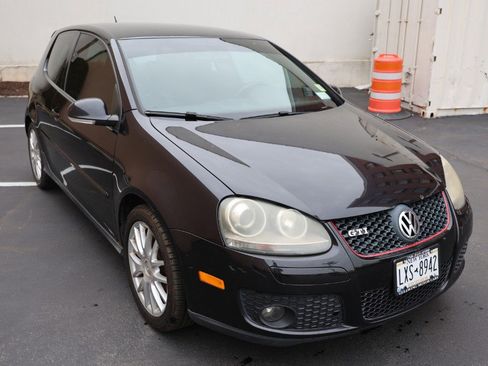 Used 2007 Volkswagen GTI 2-Door image 2