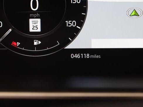 Used 2022 Land Rover Range Rover Sport HST image 40