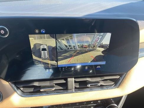 New 2026 Chevrolet Equinox ACTIV w/ Convenience Package III image 23