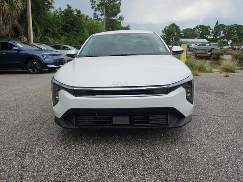 New 2026 Kia K4 FWD image 3