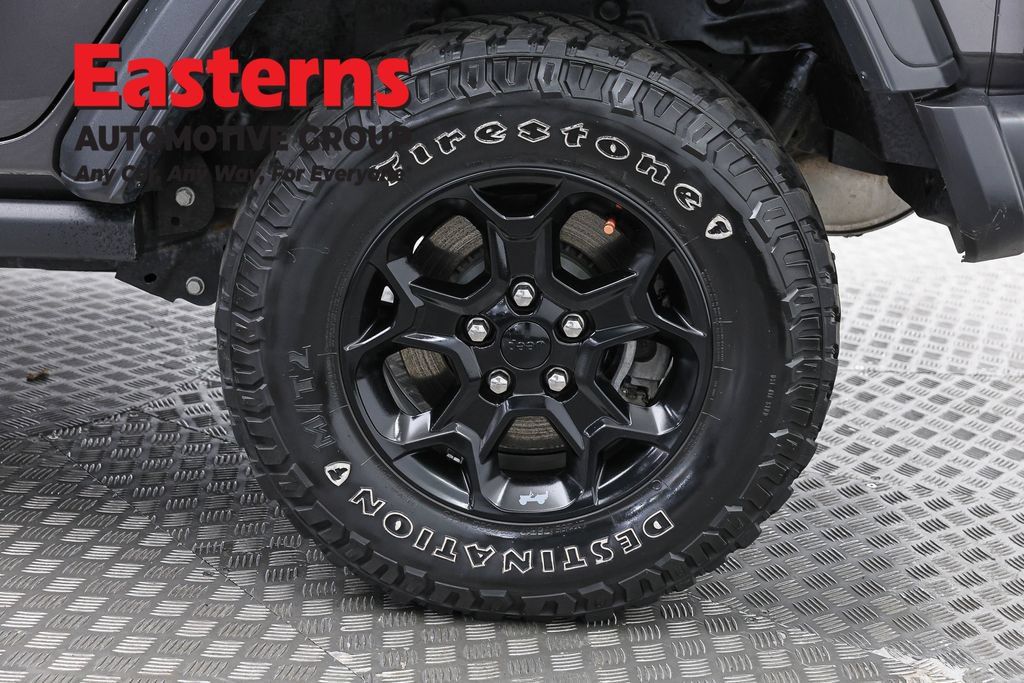 Used 2023 Jeep Wrangler Unlimited w/ Cold Weather Group AWD/4WD image 33