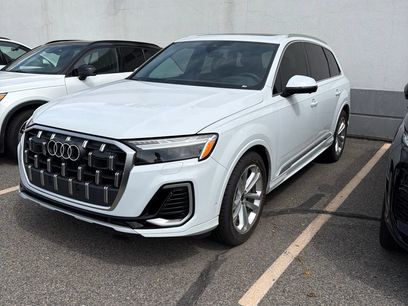 Used 2025 Audi Q7 3.0T Prestige