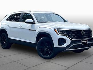 New 2026 Volkswagen Atlas Cross Sport SE FWD video 2