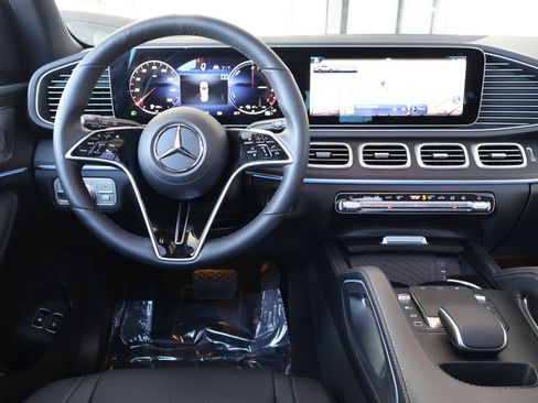 Certified 2025 Mercedes-Benz GLE 450e 4MATIC image 20