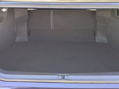 Certified 2021 Toyota Avalon XLE w/ Carpet Mat Package (TMS) FWD image 6