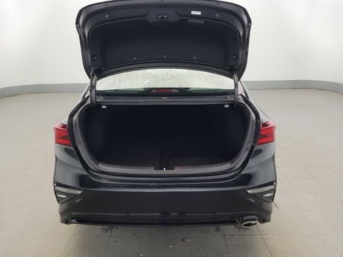 Used 2021 Kia Forte LXS FWD image 29