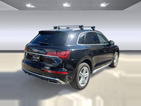 Used 2023 Audi Q5 e Premium Plus w/ Premium Plus Package image 9